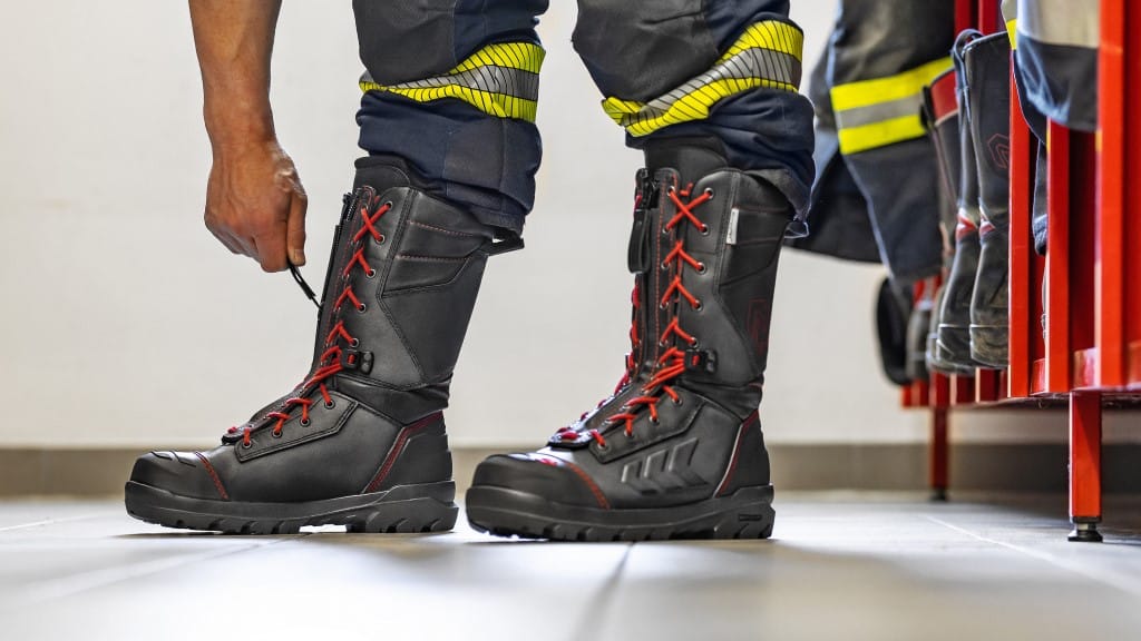 rosenbauer boots price
